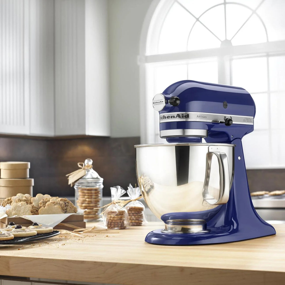Kitchenaid Artisan Series 5 - Quart Tilt - Head Stand Mixer, Wildflower, KSM156CXWF - Product image 59