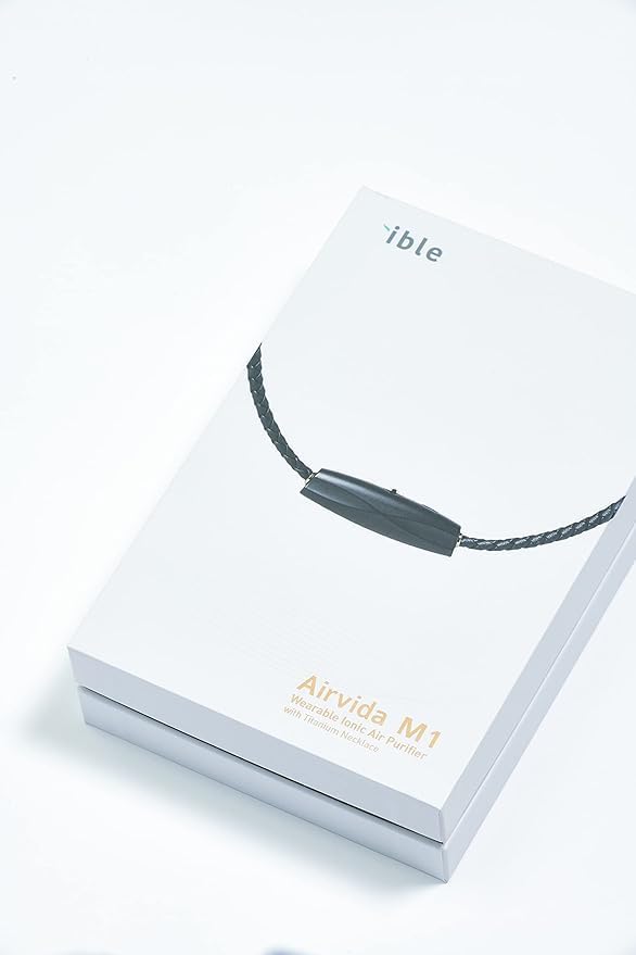 Airvida M1 Portable Ionic Air Purifier (Black) | Titanium necklace (50cm) | USB Rechargeable | For everyday life and when traveling