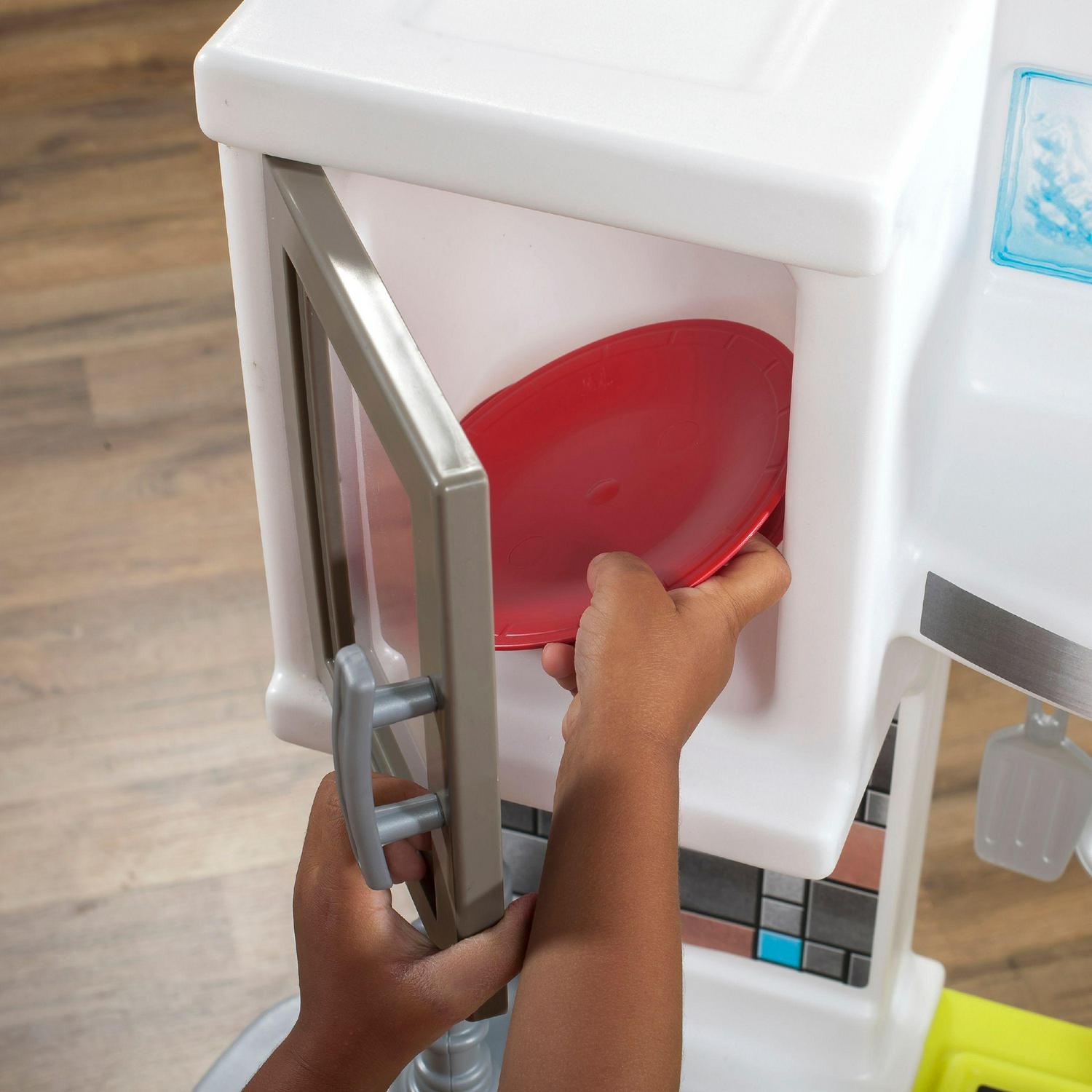 Step2 Contemporary Chef Brown and White Toddler Plastic Play Kitchen - Product image 10