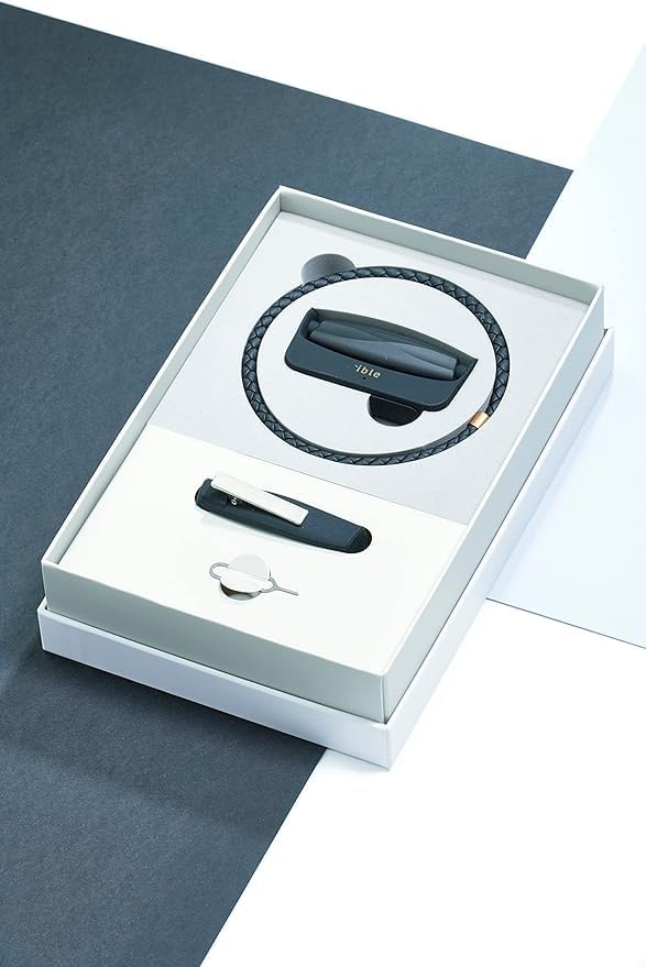 Airvida M1 Portable Ionic Air Purifier (Black) | Titanium necklace (50cm) | USB Rechargeable | For everyday life and when traveling