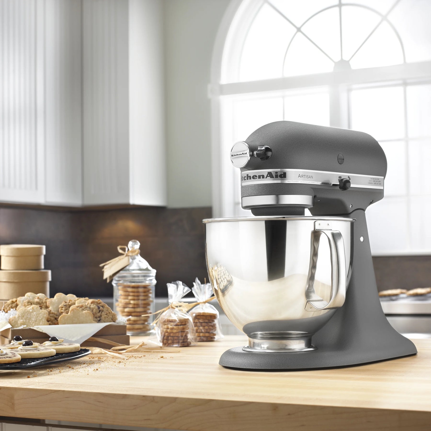 Kitchenaid Artisan Series 5 - Quart Tilt - Head Stand Mixer, Wildflower, KSM156CXWF - Product image 68